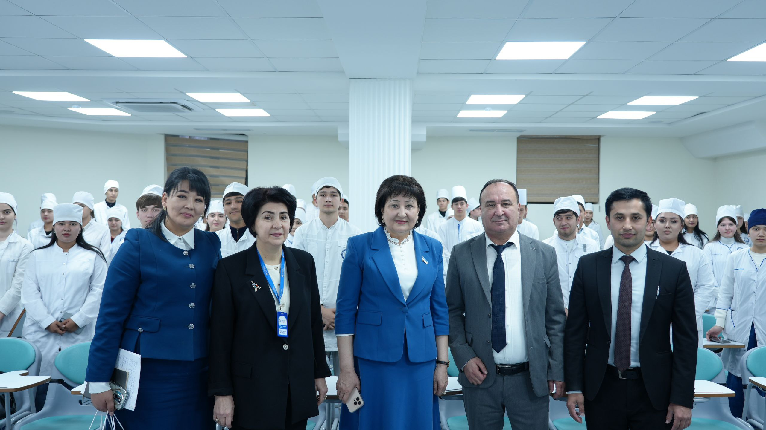 A Meeting Between a Deputy and Students Was Held at ZARMED University - photo 5